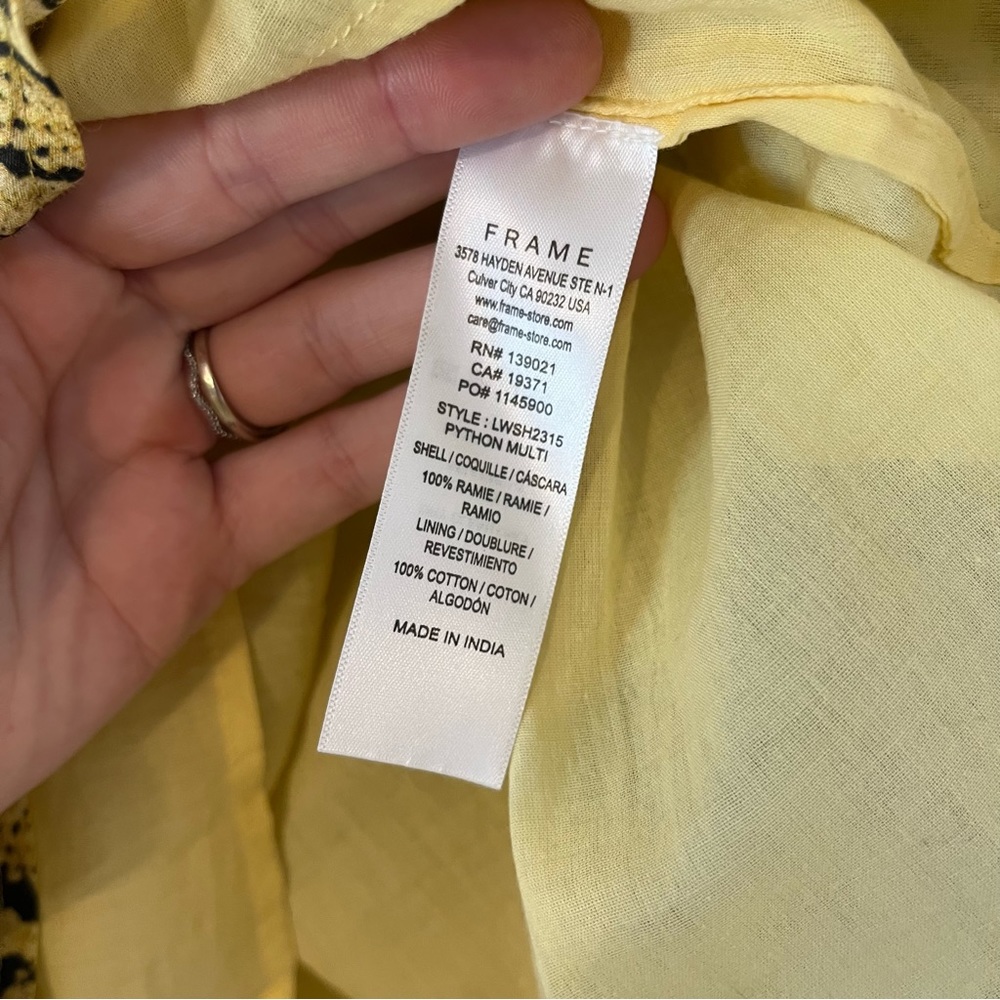 FRAME Off-The-Shoulder Billow Blouse Snake Blouse Top Size Medium Yellow - Picture 8 of 11